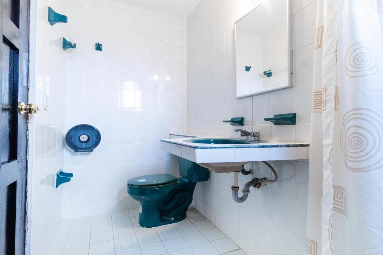 Hotel Villa Real II Сан-Кристобаль-де-Ла-Касас Экстерьер фото